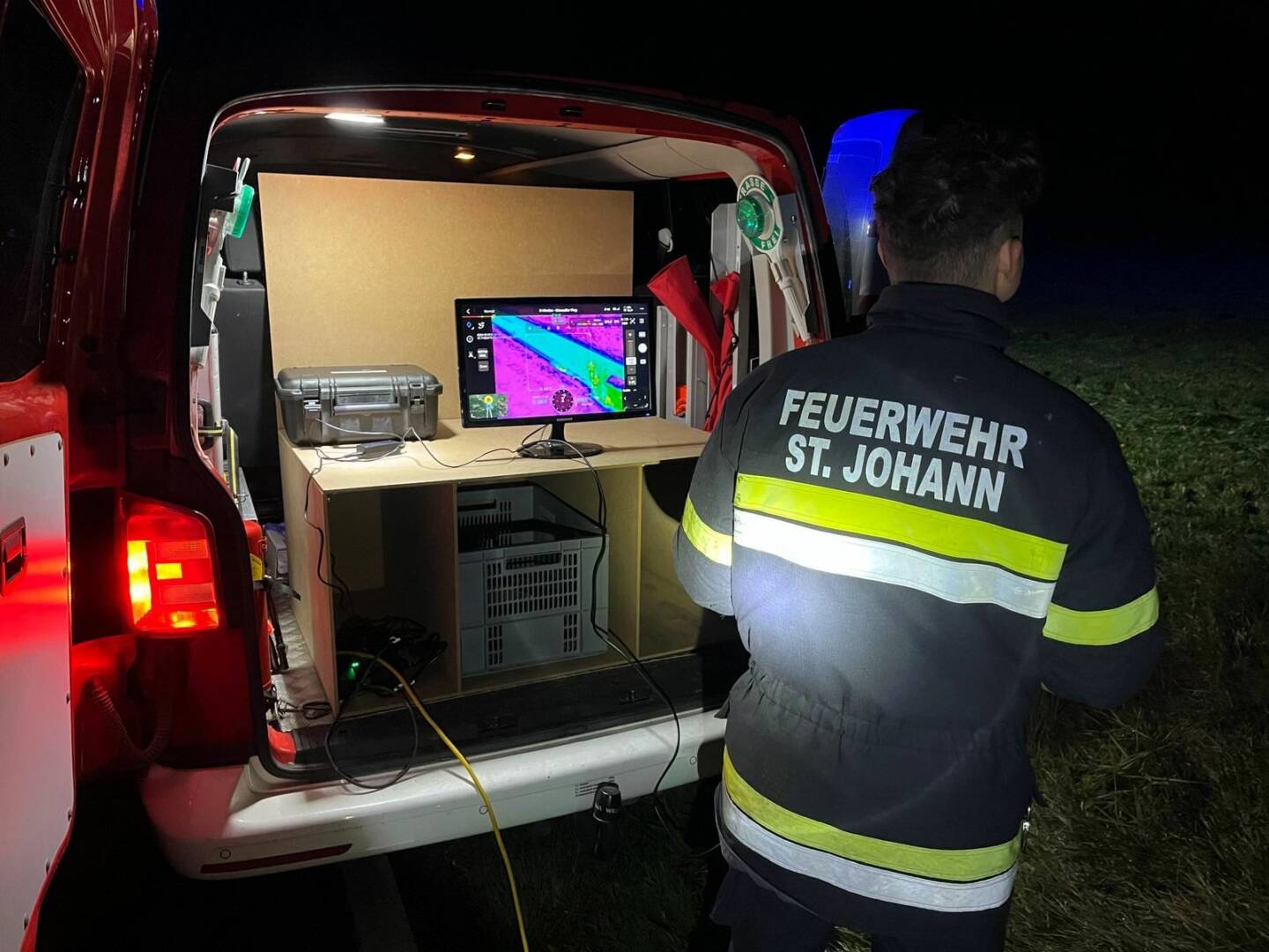 Bezirk Neunkirchen: Erfolgreiche Personensuche