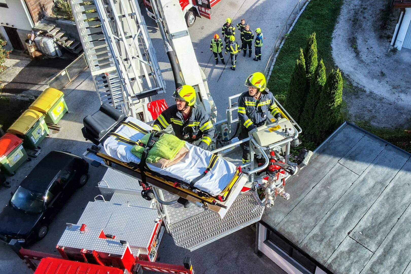 FF Bad Goisern: Patiententransport mit Hubsteiger