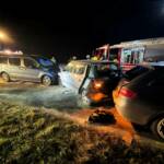 FF Andorf: Autolenker kracht in Unfallstelle auf der B137