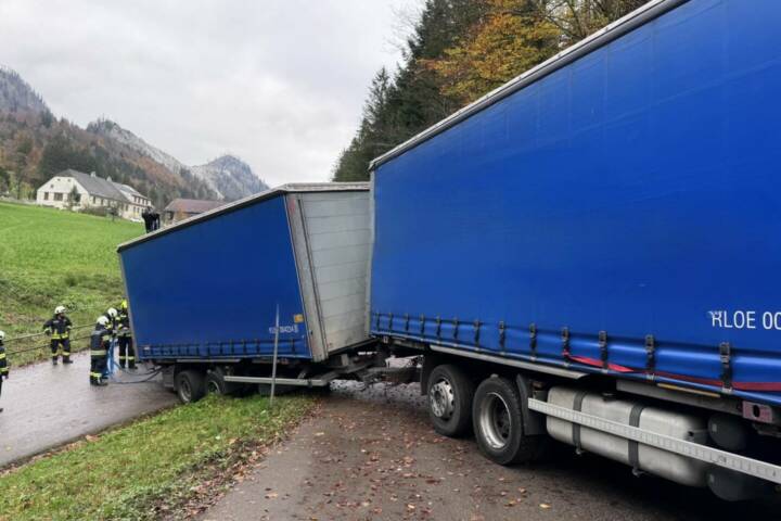 LKW-Bergung in Jainzen