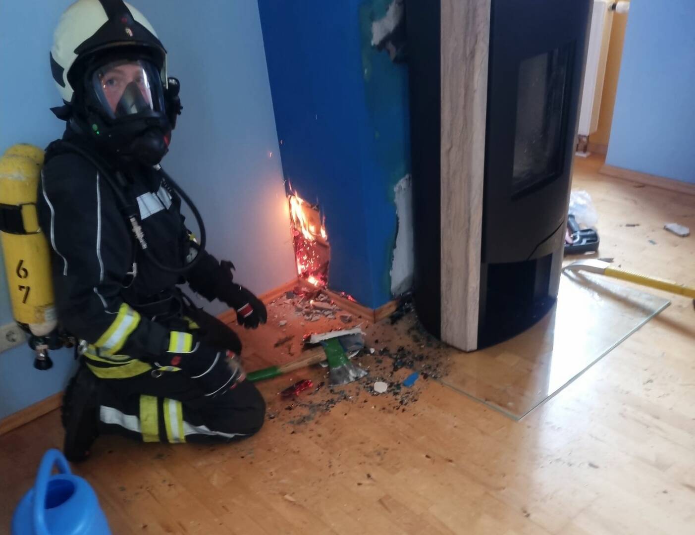 Gefährlicher Brand in Mehrparteienhaus