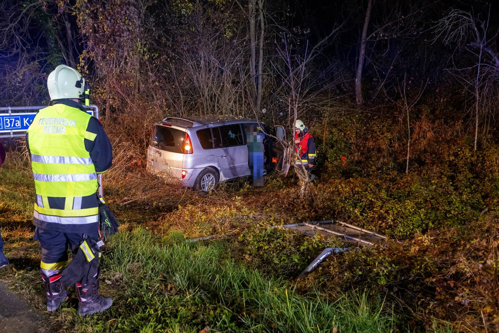FF Krems: Verkehrsunfall auf der Landesstraße 114