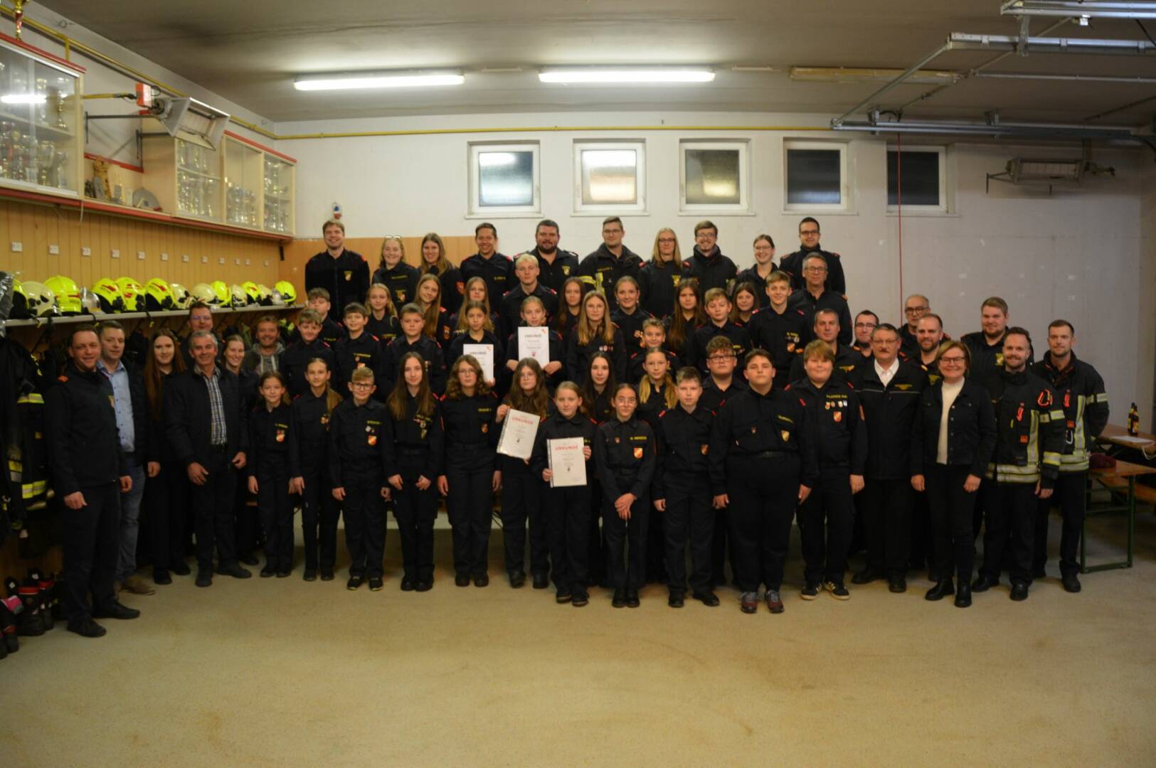 FF Albrechts: Erprobung und Erprobungsspiel von 4 Feuerwehrjugendgruppen