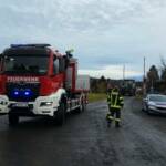 Navi lenkt LKW auf Hochwasserschutzdamm