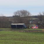 Navi lenkt LKW auf Hochwasserschutzdamm