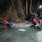 Eisige Rettungsübung am Moorteich