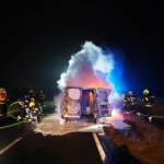 Kastenwagen in Vollbrand