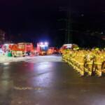 BFV Schwaz: Grossübung „Harpfnerwandtunnel“ 1 Fahrzeugbrand im Harpfnerwandtunnel erfolgreich bewältigt