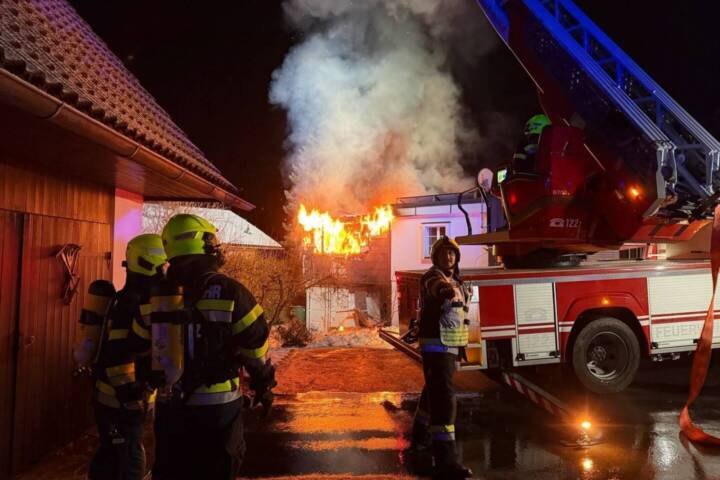 BFVDL: Brand eines Einfamilienwohnhauses in Stainz