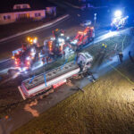 Tankwagenunfall mit Menschenrettung und Schadstoffaustritt