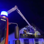 Menschenrettung mit Teleskopmastbühne
