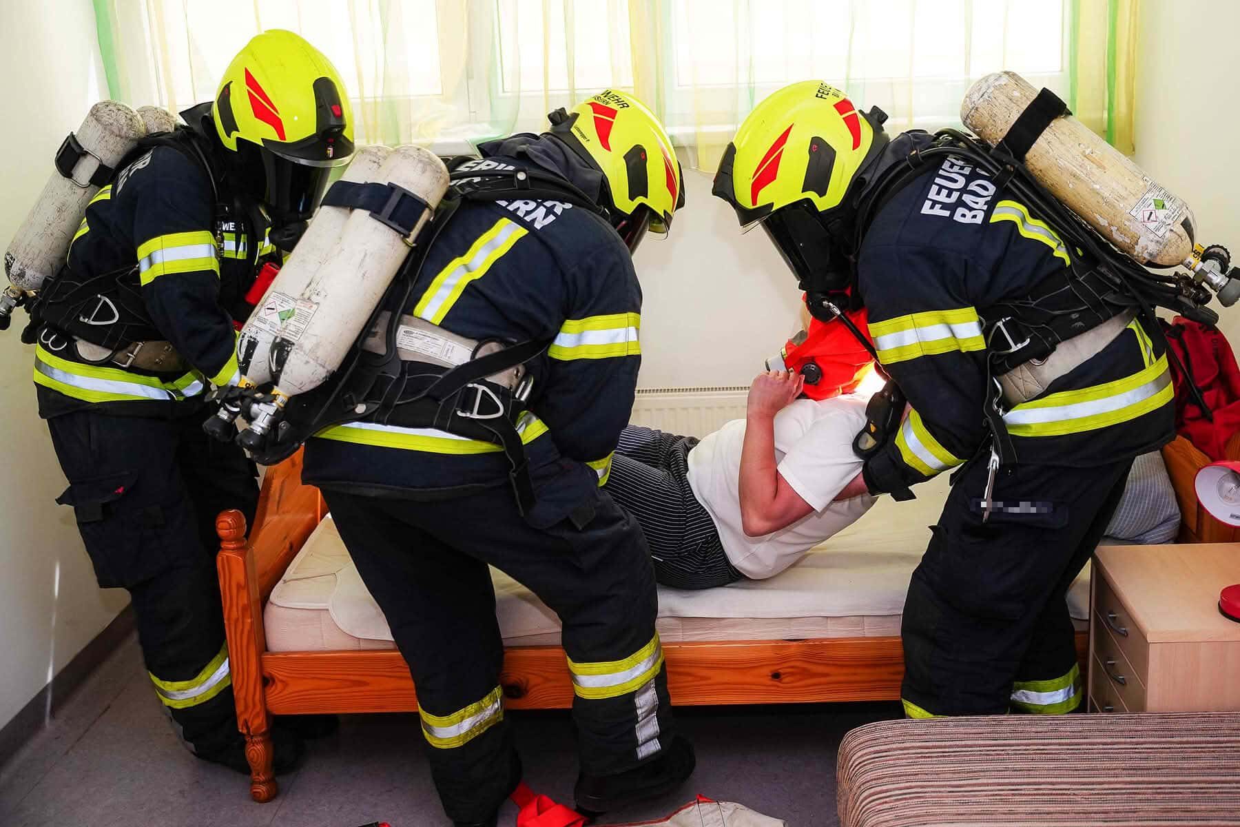 FF Bad Goisern: Feuerwehrübung im Goiserer Altenheim