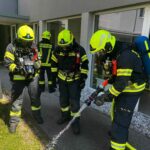 FF Biedermannsdorf: Brandmelder als Lebensretter, Seniorin mit Rauchgasvergiftung im Spital