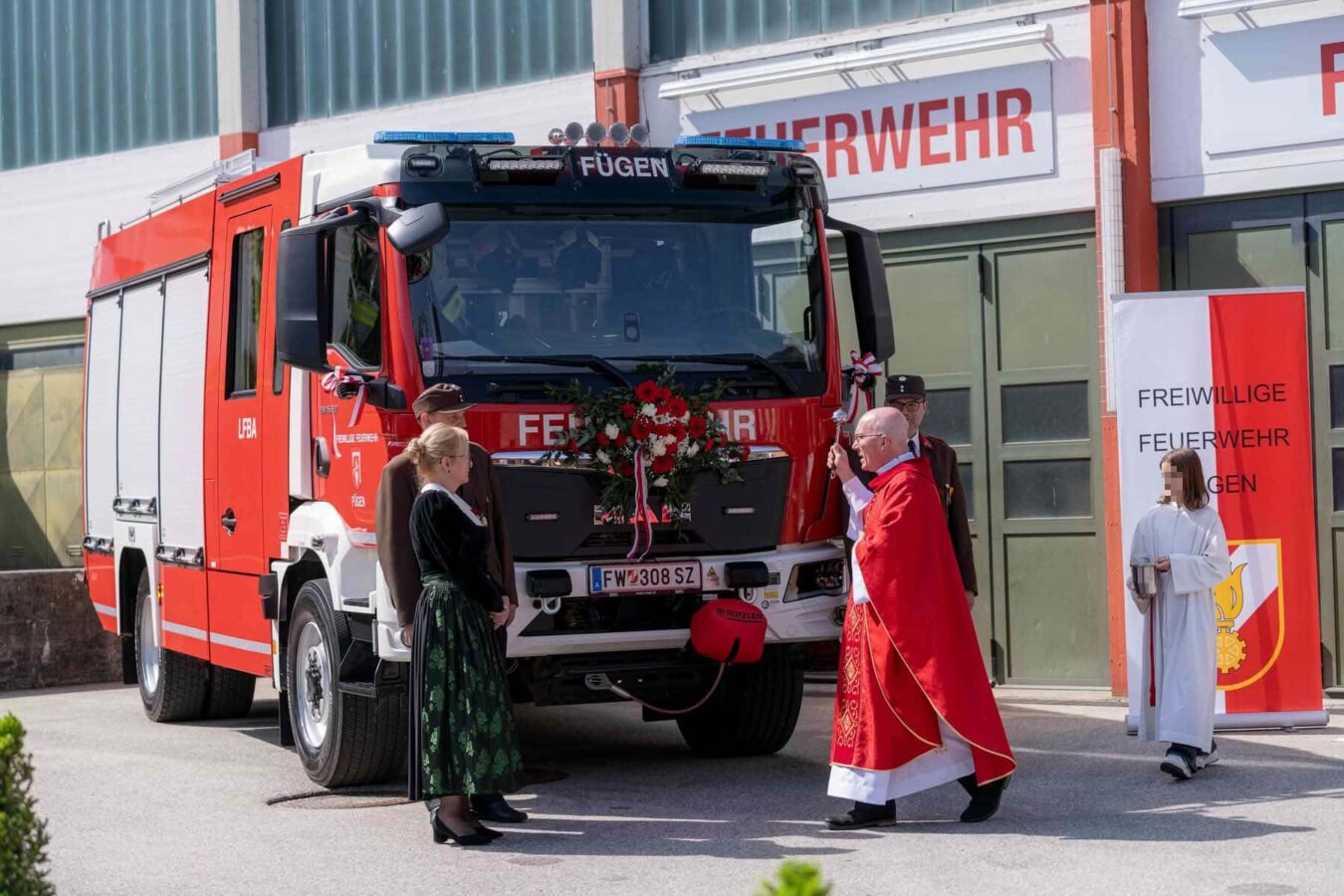 Florianifeier und Fahrzeugsegnung
