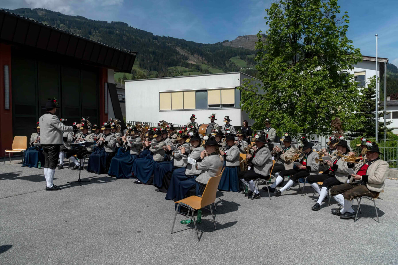 Florianifeier und Fahrzeugsegnung