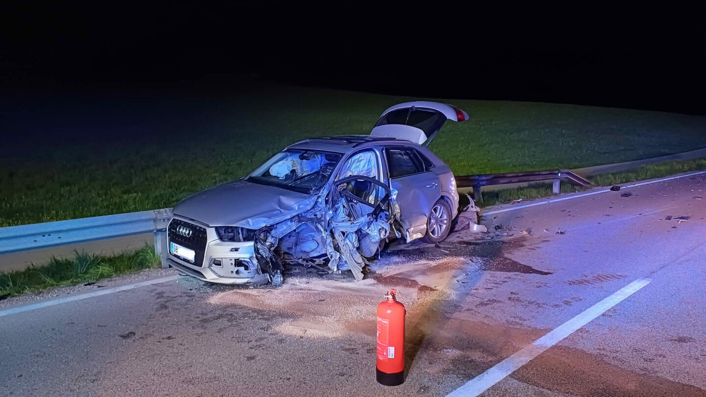 kollision mit 4 Verletzten und "1 Leichnam"