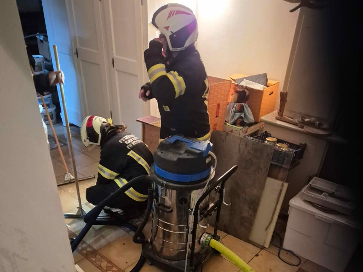 FW Rettenbach bei Wasserschaden