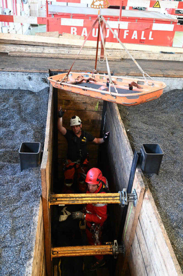 Fortbildung der Höhenrettungsgruppen der österreichischen Berufsfeuerwehren