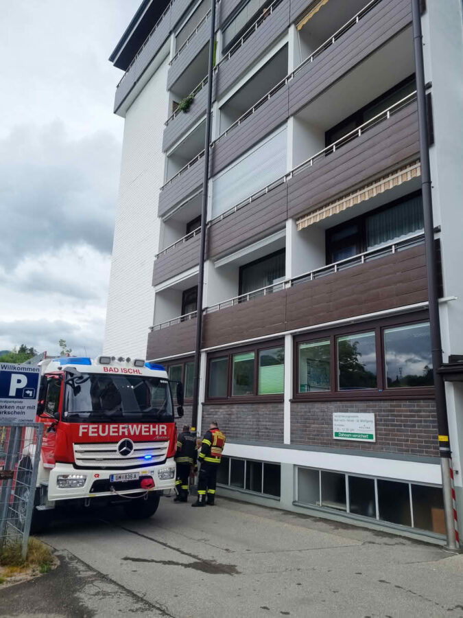 Person in Wohnung verunglückt