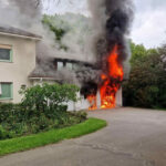 BFKDO Baden: Garagenbrand – Feuerwehr verhindert Übergreifen auf Wohnräume!