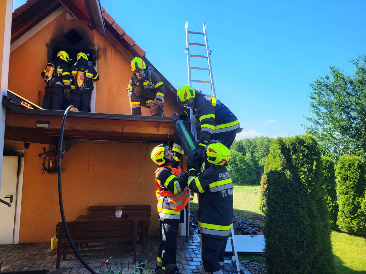 Nebengebäudebrand in St. Peter i. S.