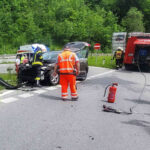 FF Bad Ischl: PKW kollidiert mit LKW und Leitschiene