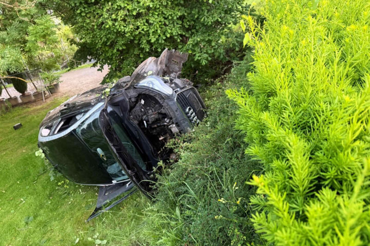 BFVDL: B76 Schweizer Höhe – Verkehrsunfall mit verletzter Person