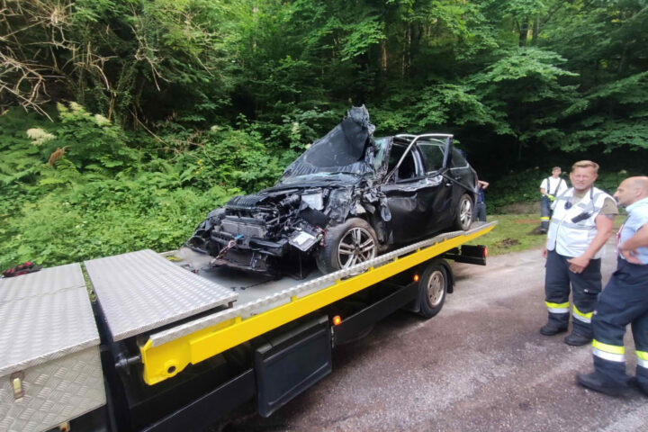 BFVDL: Schwerer Verkehrsunfall in Bad Schwanberg