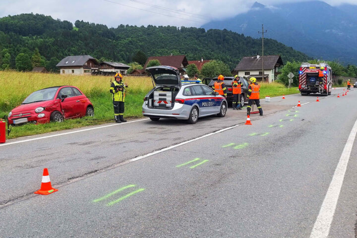 FF Bad Goisern: PKW-Kollision