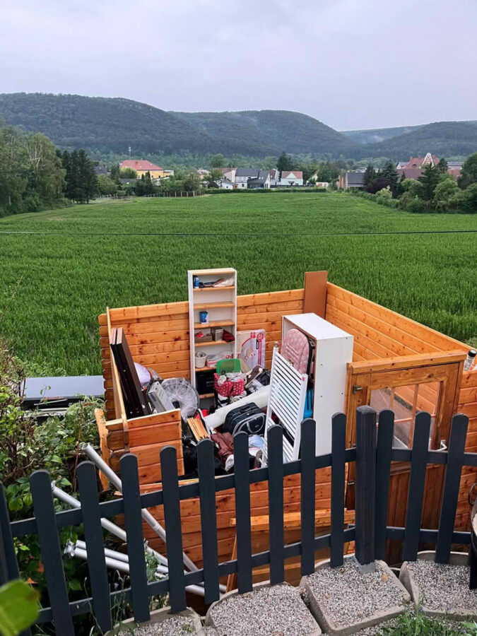 Unwetterfront über dem Bezirk Baden