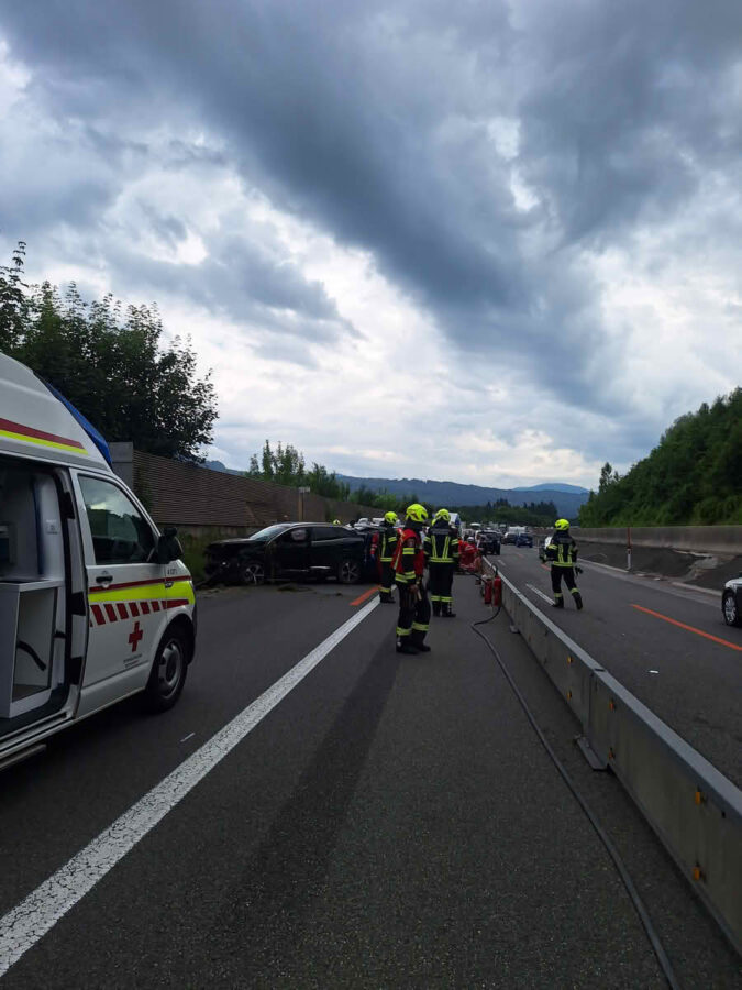 Verkehrsunfall auf der A1