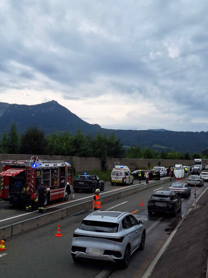 Verkehrsunfall auf der A1