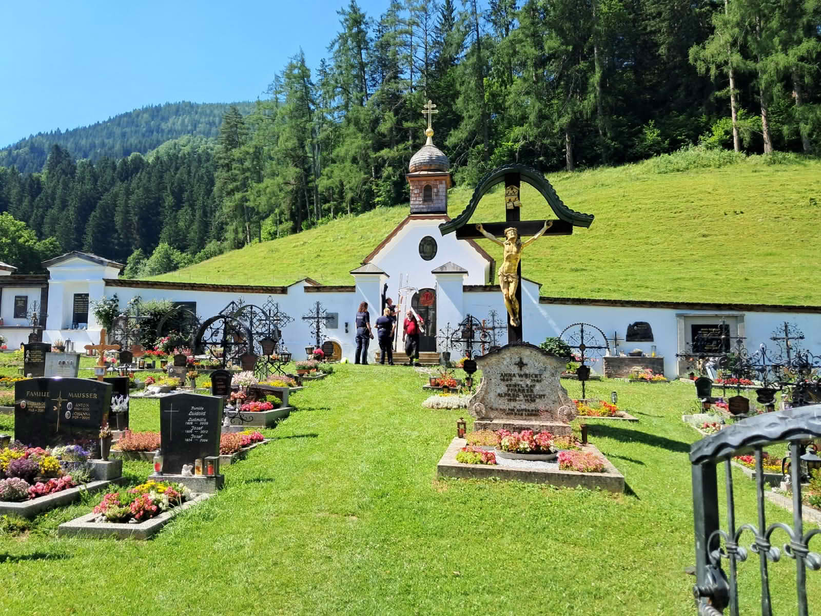 FF Donnersbach: Menschenrettung am Friedhof