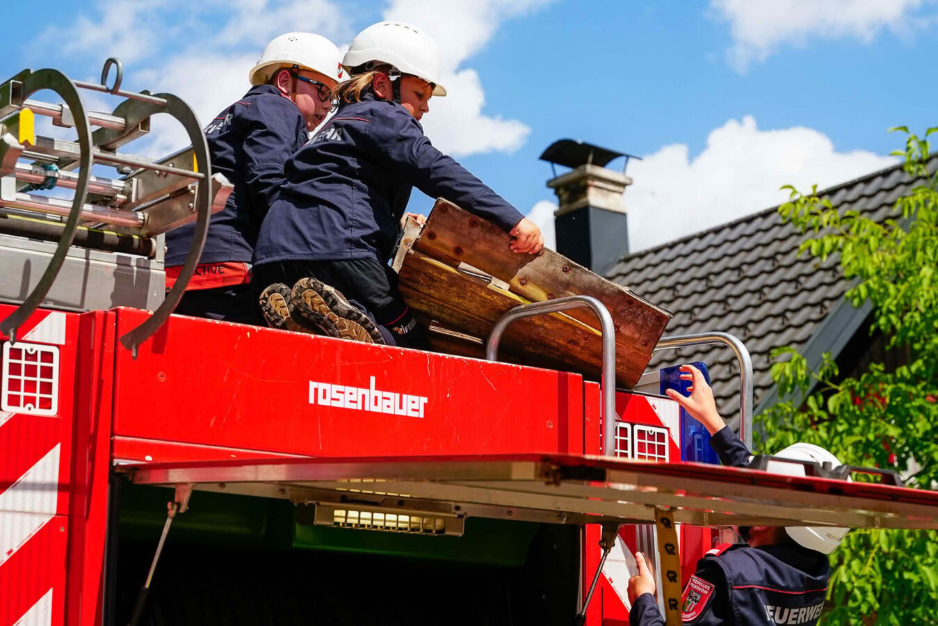 Feuerwehrjugend absolviert 24-Stunden-Dienst