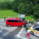 FF Bad Ischl: Verkehrsunfall fordert 3 Verletzte in Sulzbach