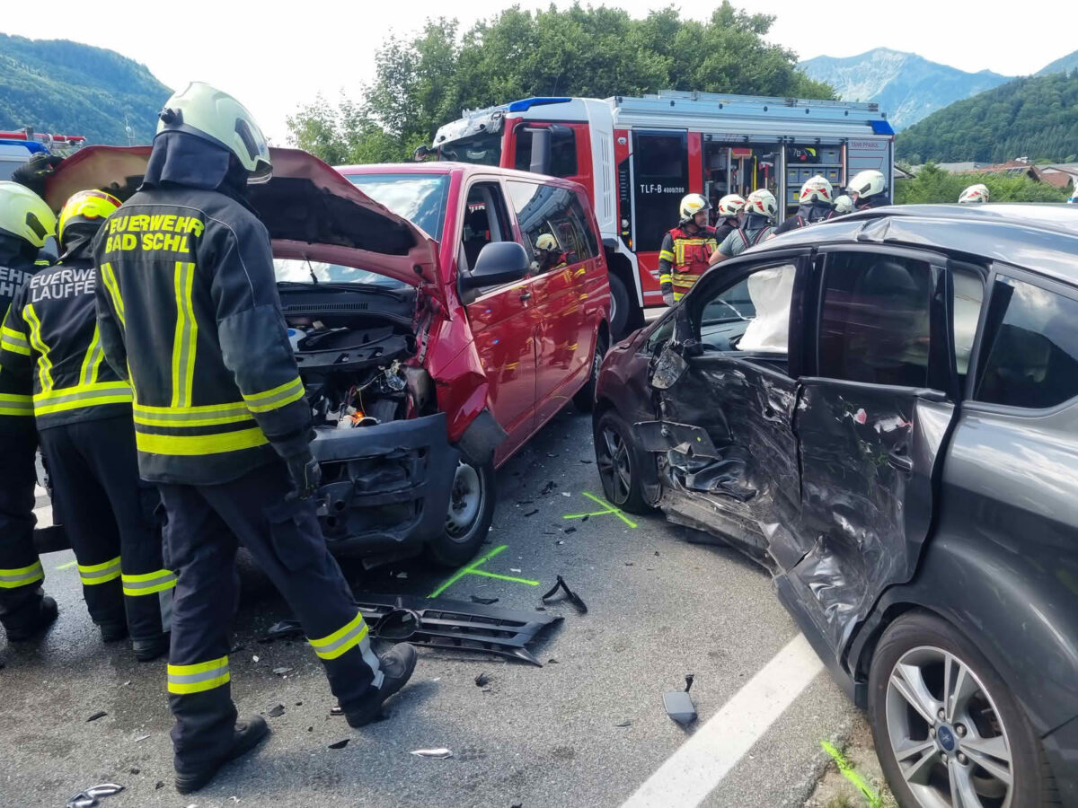 Verkehrsunfall fordert drei Verletzte in Sulzbach