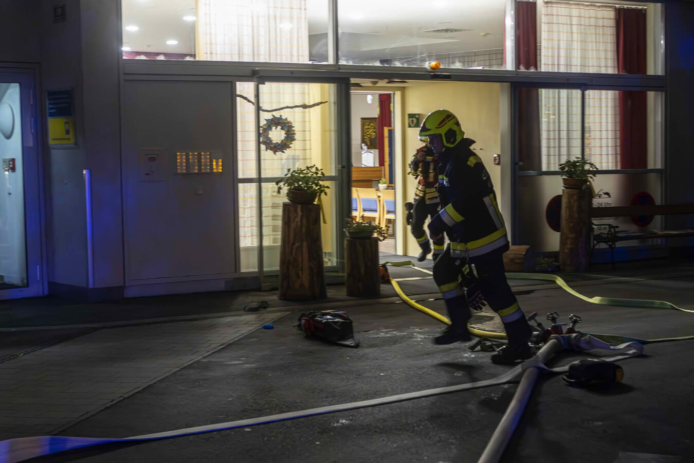 Seniorenwohnheim: Mann aus brennendem Zimmer gerettet