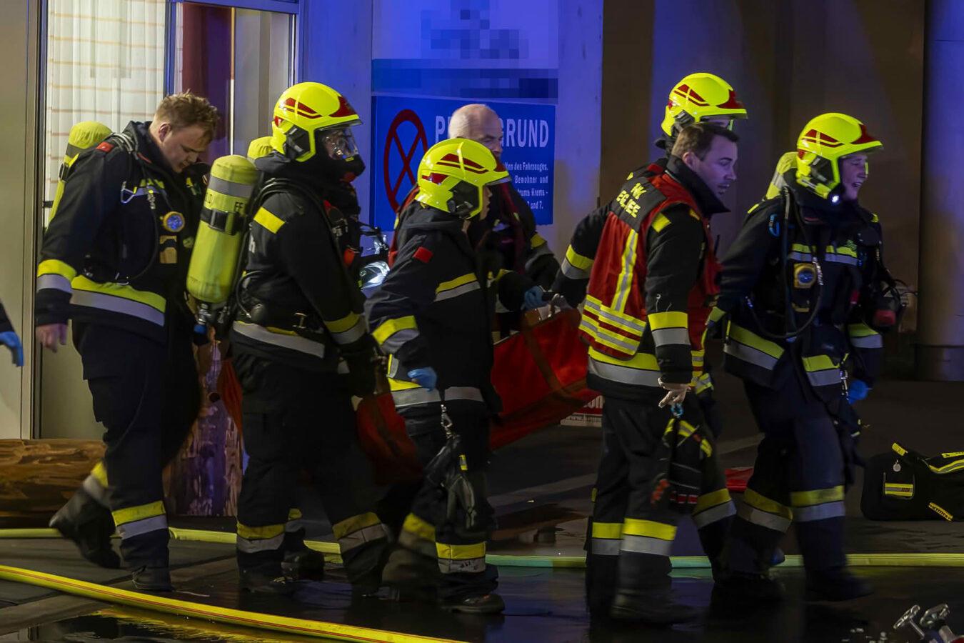 Seniorenwohnheim: Mann aus brennendem Zimmer gerettet