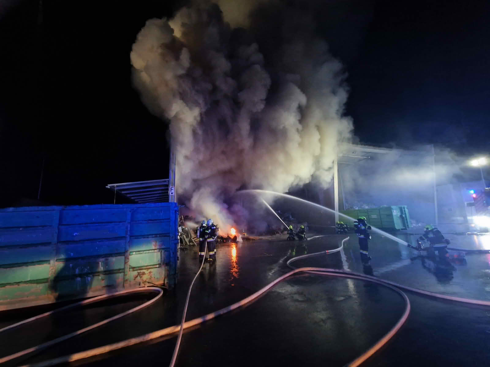 Großbrand bei Villacher Entsorgungsunternehmen