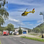 BFKDO Baden: Schwerer Verkehrsunfall – Familie verunfallt auf der B18