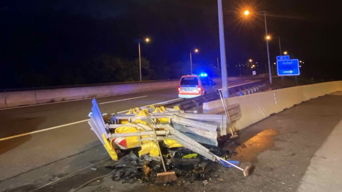 BF Wien: Verkehrsunfall PKW bei Auhof