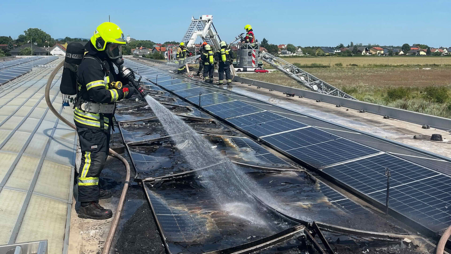 Brand einer PV-Anlage