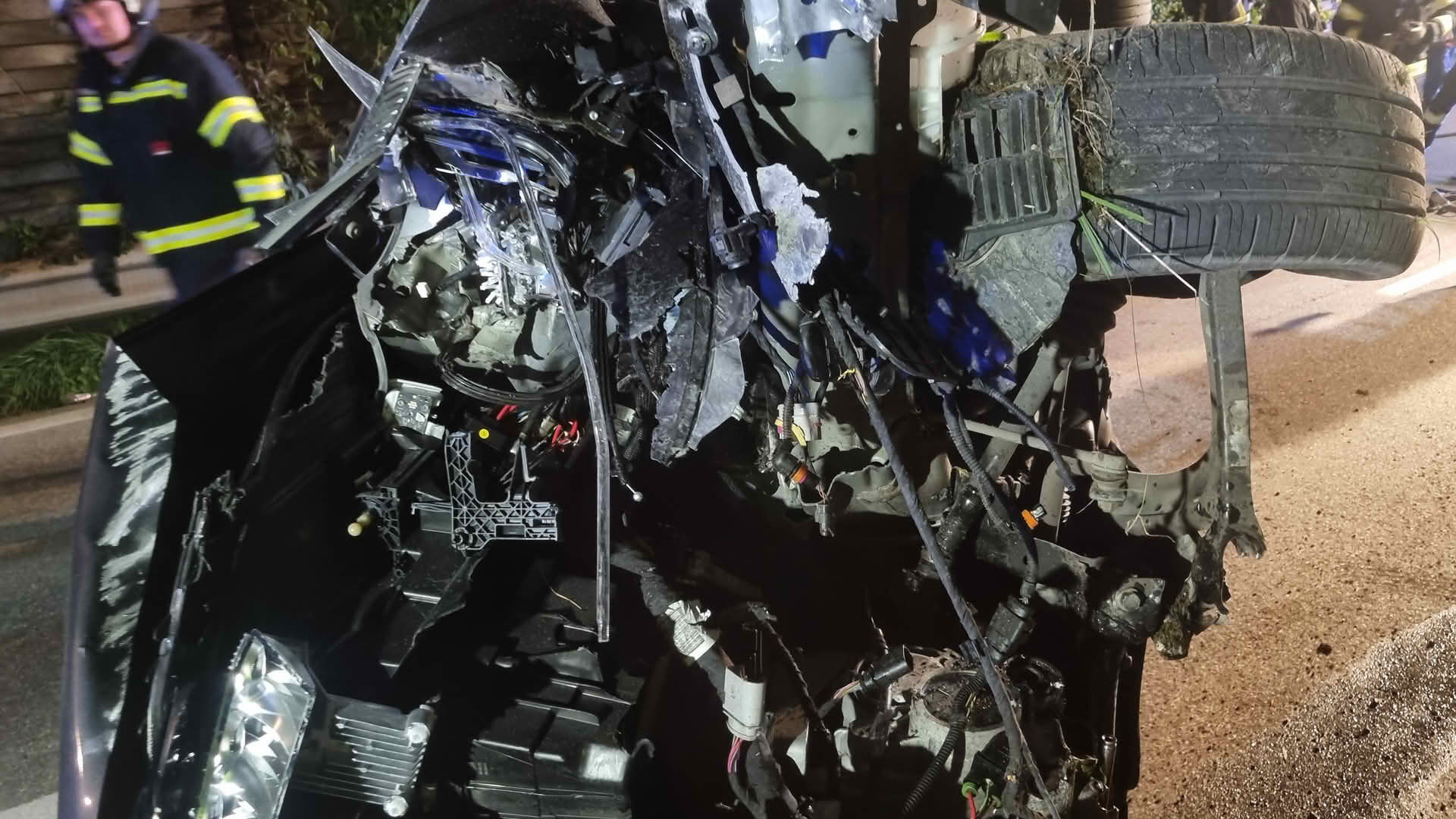 FF Bad Ischl: Verkehrsunfall in der Salzburger Straße endet glimpflich