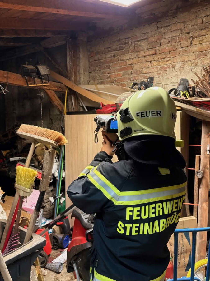 Brand einer Sauna in der Wassergasse in Steinabrückl