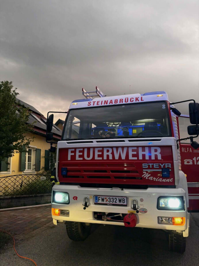 Brand einer Sauna in der Wassergasse in Steinabrückl