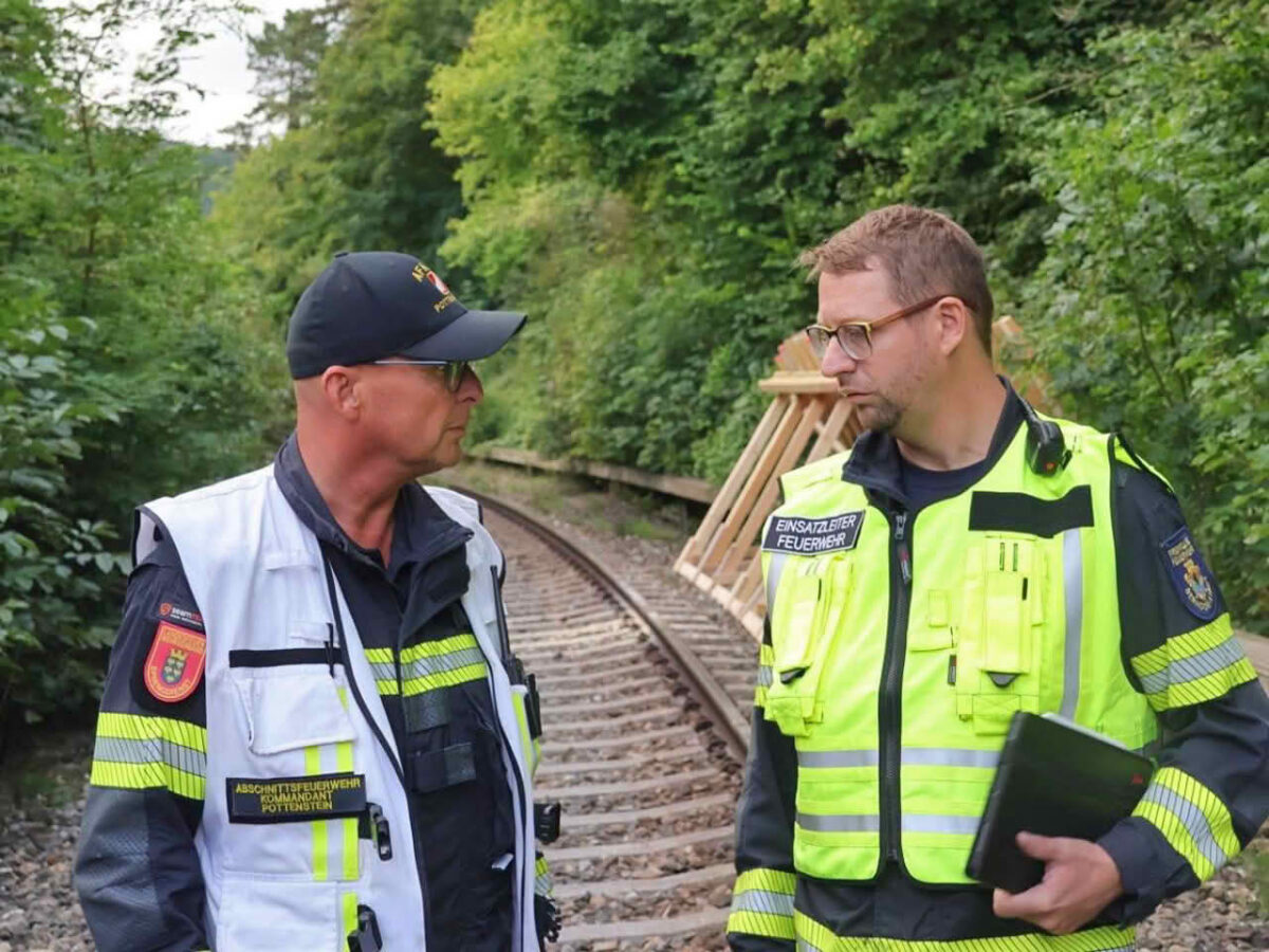Kontrollierte Sprengung durch Feuerwehr-Spezialeinheit