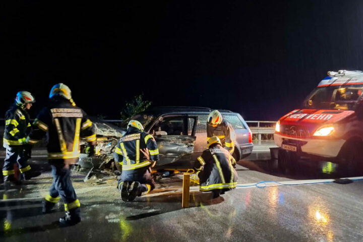 Verkehrsunfall auf der B145