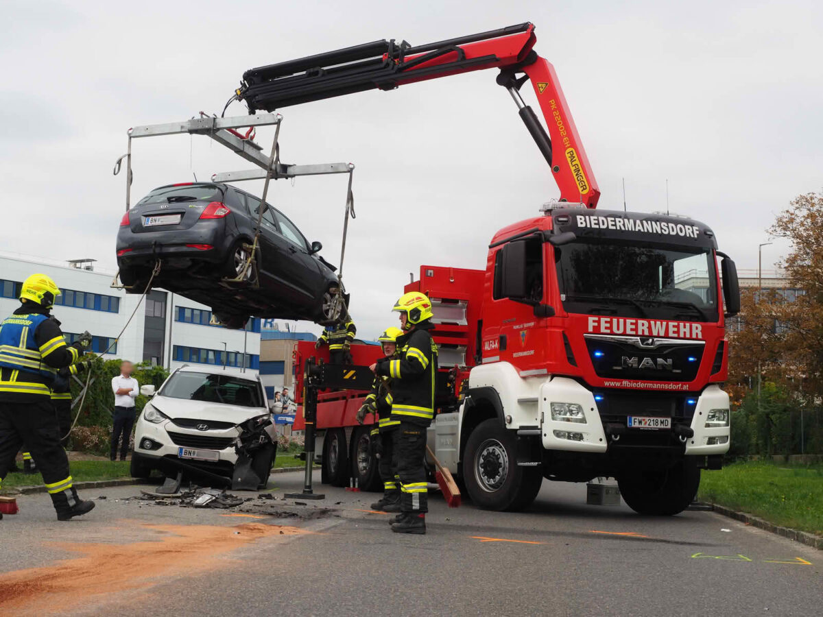 Frontalzusammenstoß forderte 2 Verletzte