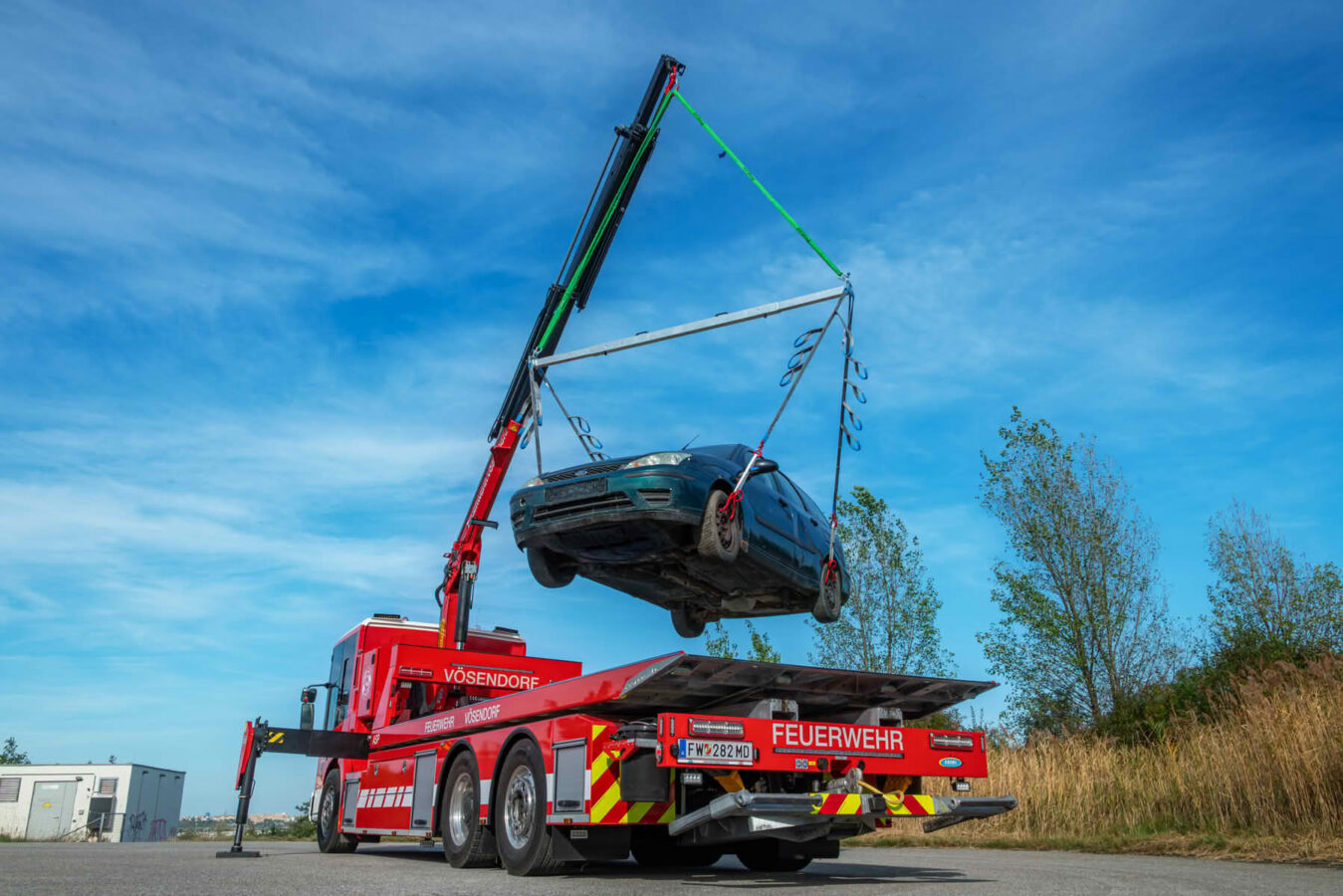 Neues Abschleppfahrzeug
