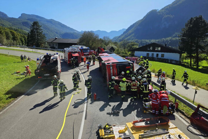 Herbstübung – Busunfall mit 30 Verletzten